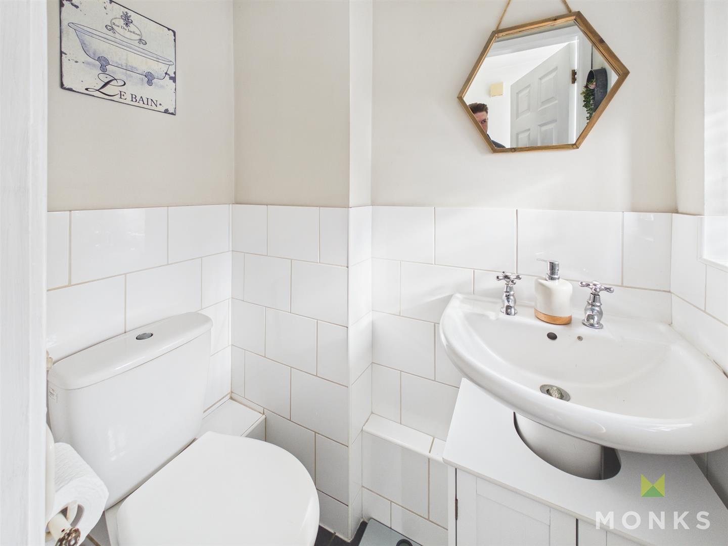 10 Cilcoed, Chirk, LL14 5BX For Sale